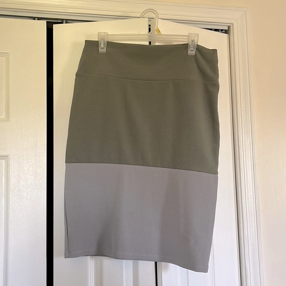LuLaRoe Cassie Skirt